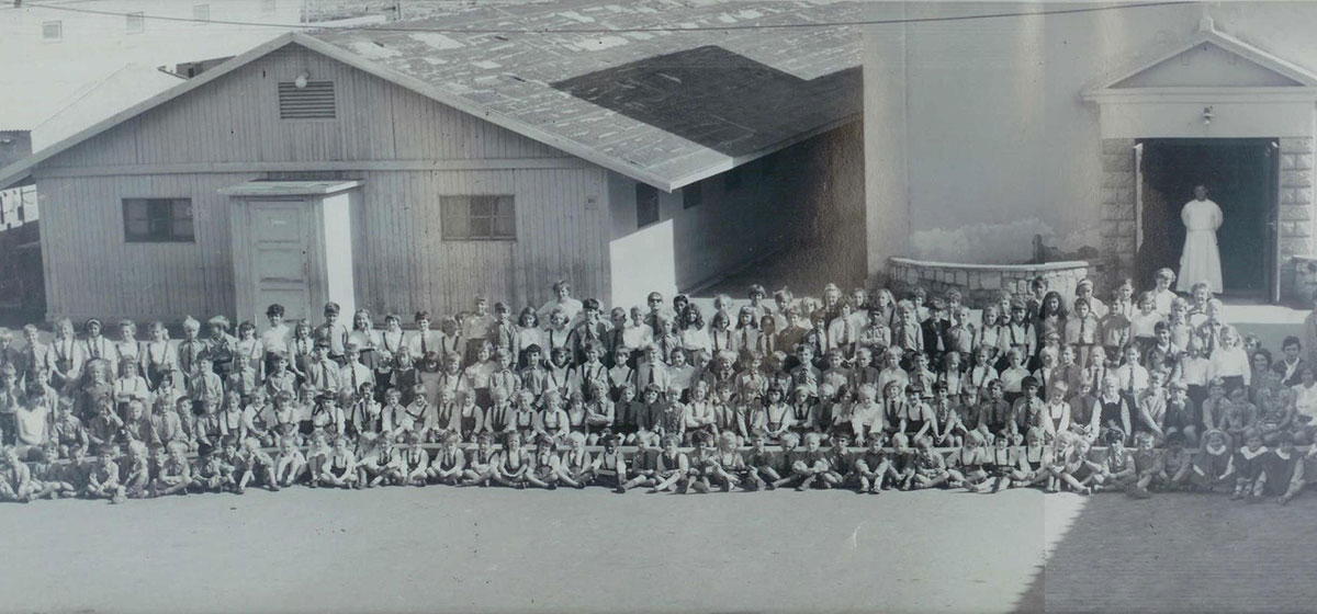 Old photograph of students and teachers