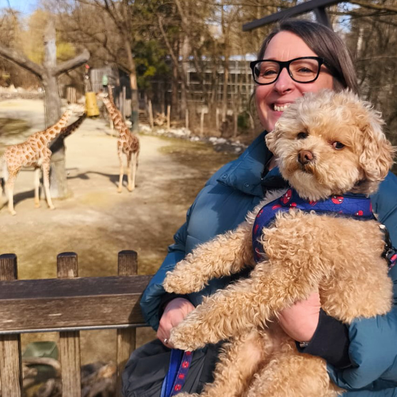 Sarah harason with her dog 